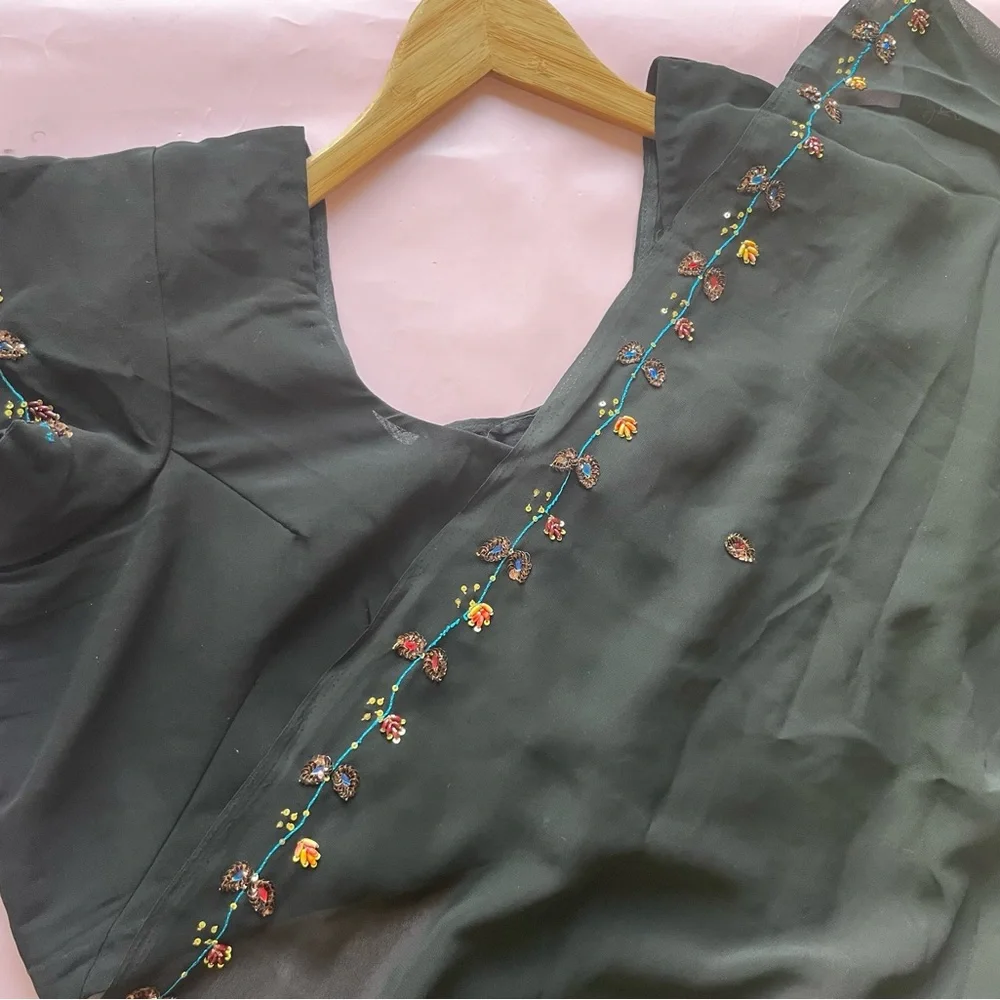 Beautiful delicate black sari designer new lightweight  embroidery elegant new - Picture 7 of 10